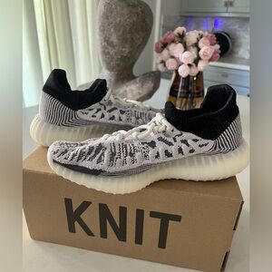 Yeezy 350 V2 “Panda”